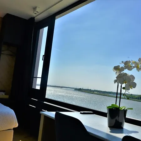 Kaai11 - Lofts & With A View Apartment