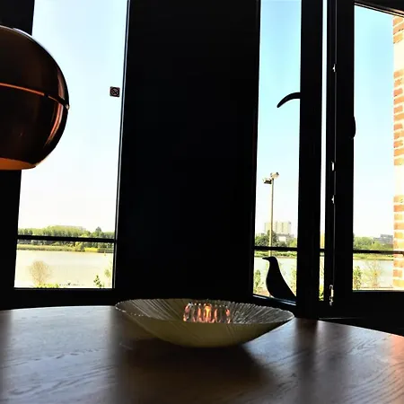 Kaai11 - Lofts & With A View Apartment *